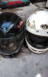دو عدد کلاه کاسکت
