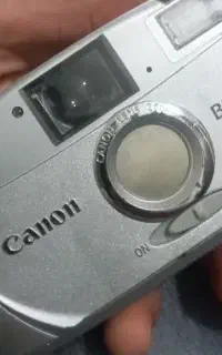 دوربین عکاسی کنون ساخت ژاپن