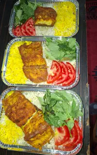 نیازمندکمک آشپزخانم