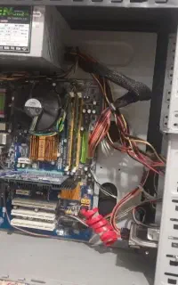 کیس با کارت گرافیک DDR5