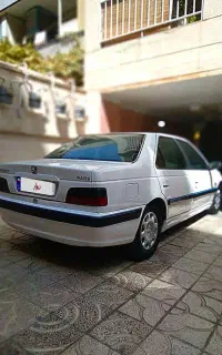 پژو پارس مدل 1382 سفید