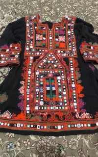 لباس نوه فقط ۲ باره پوشیده شده