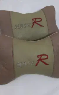 بالشت پشت سری خودرو