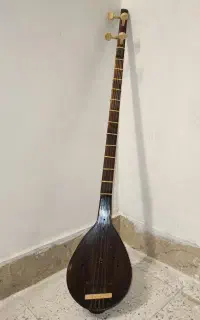 تار