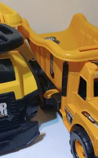 کامیون بازی CAT و CAR