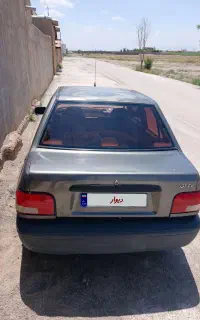ماشین مدل ۸۵ بیمه یکسال