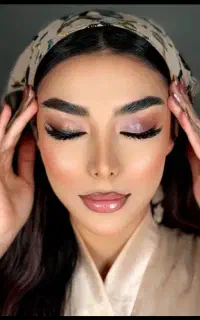 میکاپ شنیون ۲/۵۰۰ فقط برای افتتاحیه یک هفته