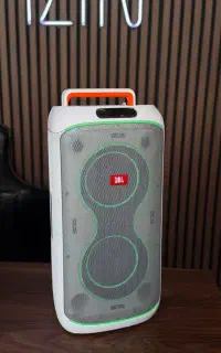 اسپیکر شارژی JBL