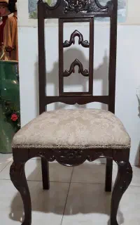 ۸ صندلی غذا خوری اسپانیایی
