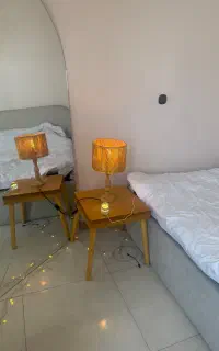یک عدد آباژور چوبی کنفی