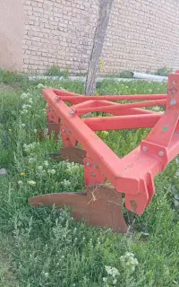 گاو اهن و سمپاش