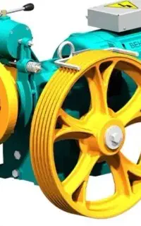 استاد کار آسانسور