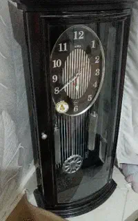 ساعت دیواری