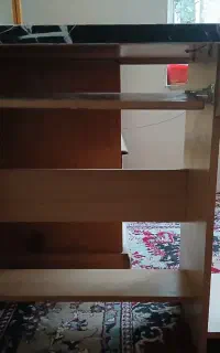 میز و کمد