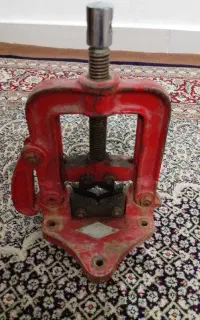 گیره لوله