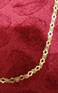 دست بند طلا گم شده