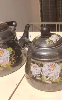 دوعدد کتری قوری
