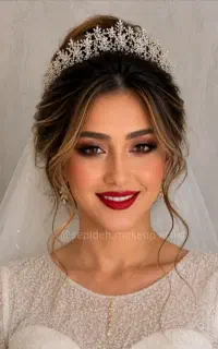 میکاپ و شنیون تخصصی (مطهری)