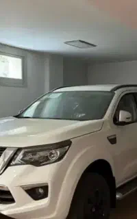 نیسان ترا صفر خشک
