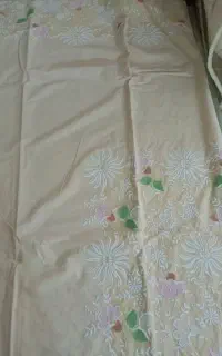 سفره رومیزی گل برجسته