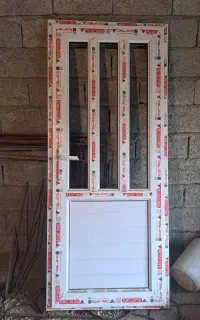 درب  حمام و سرویس بهداشتی upvc.۸۰×۱۹۰