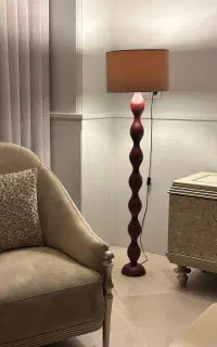 آباژور چوبی ایستاده مدل ۰۰۹