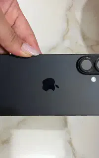آیفون ۱۶ نرمال