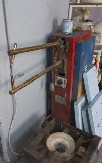 دستگاه نقطه جوش کروپ و co2