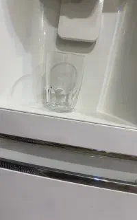 لیوان بلند انگشتی