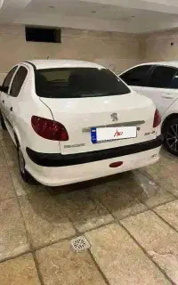 206 sd v9 اتومات کمکار واقعی بسیار نو