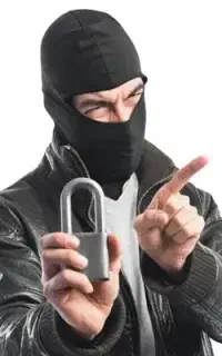 دزد از دوربین می‌ترسه ، نه از قفل