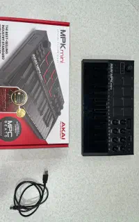 Mpk akai mini میدی کنترلر