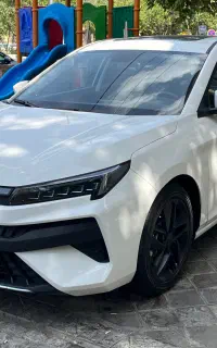 Kmcکی ام سی J7