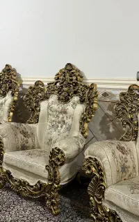 مبل سلطنتی اصل در حد نو