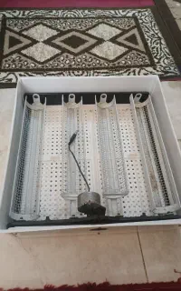 راک دستگاه جوجه کشی