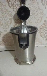 آب پرتقال گیری مارک هاردستون