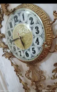 ساعت برنزی سنگین