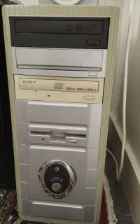 کیس کامپیوتر