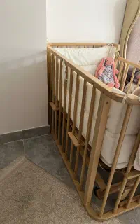فروش تخت کنار مادر گهواره شو