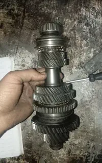 مکانیکی دست به آچار