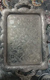 سینی و قندان در حد نو