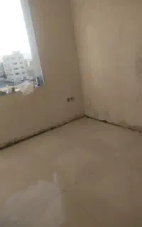شاگرد خوب کاشی کاری