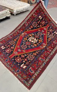 فرش دستباف ۳ متری رنگ گیاهی ۱۴۵در ۲ متر