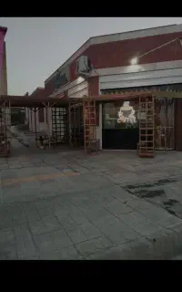 مغازه دونبش  بر بلوار اصلی مسکن مهر