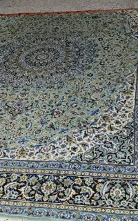 قالی و کناره برای کافه و آلاچیق