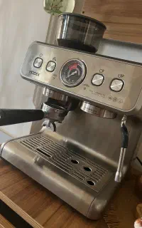 دستگاه اسپرسو نیمه صنعتی