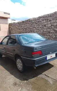 405