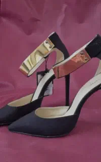 کفش پاشنه بلند زنانه