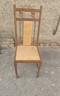 صندلی فلزی
