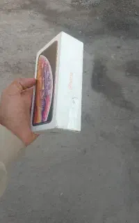 ایفون، xs